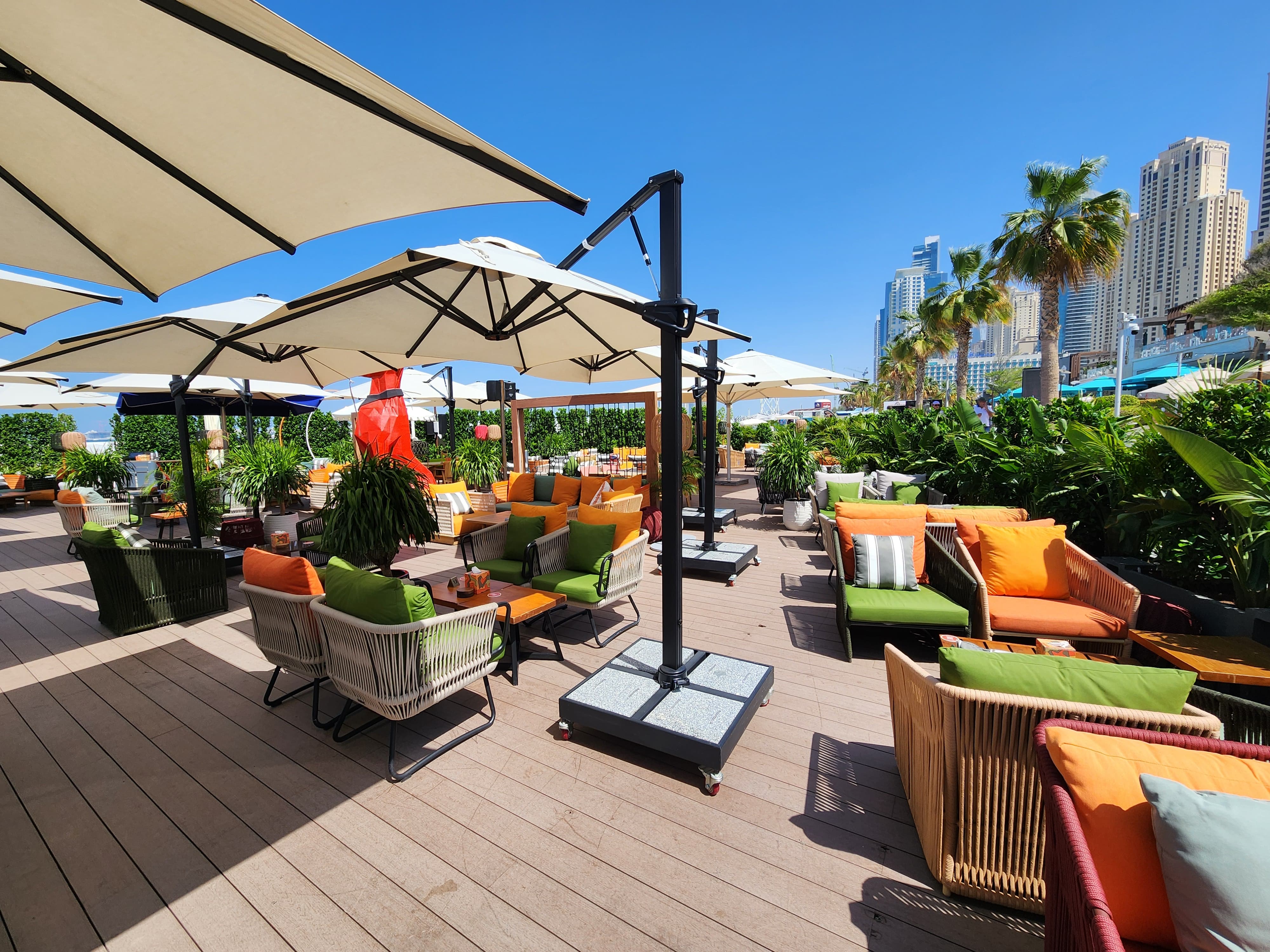 Yula Lounge Cafe