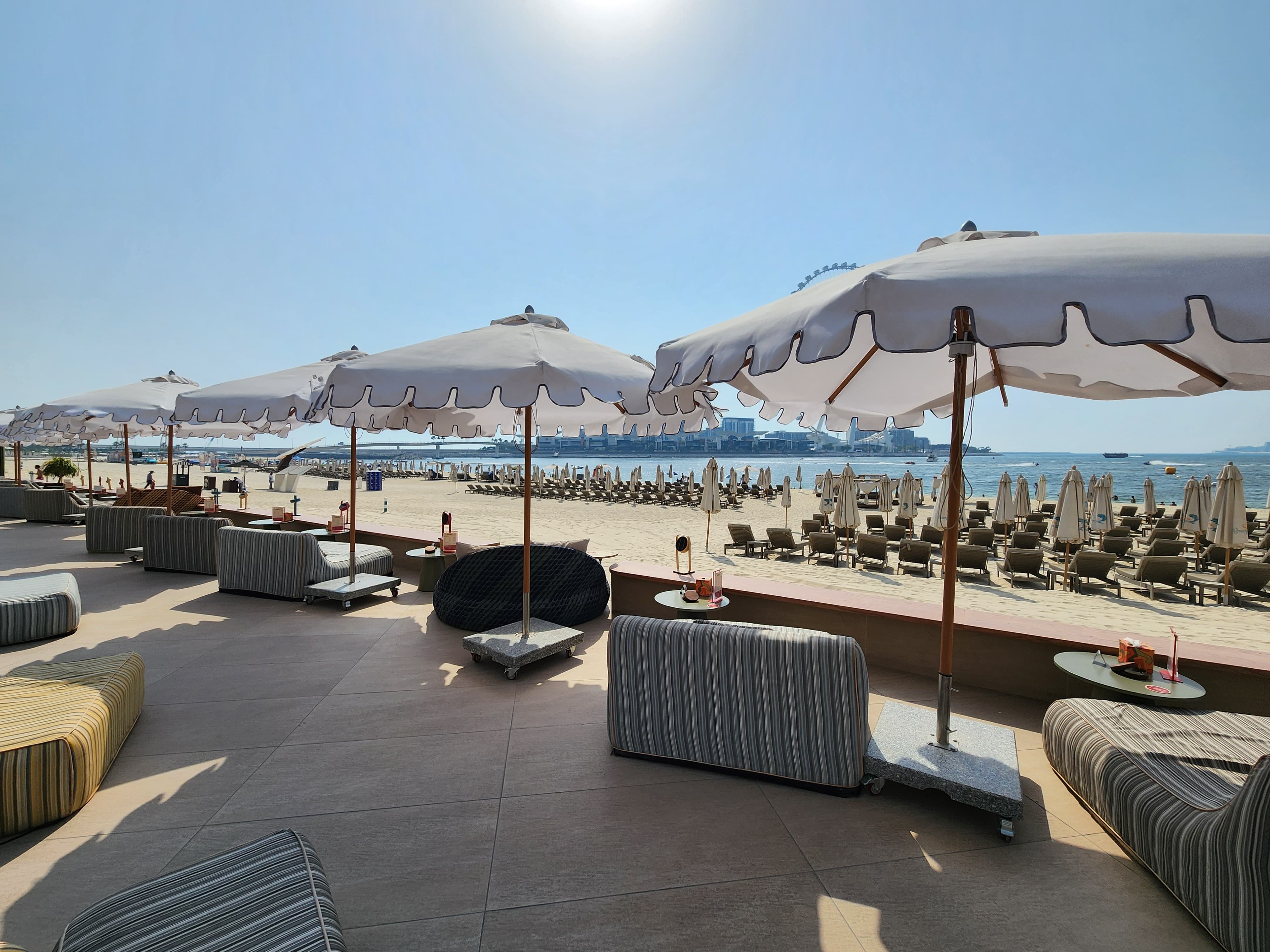 Yula Lounge Beach
